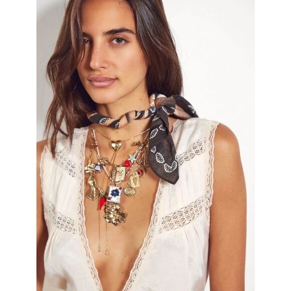 Free People Jewelry - Free People Maxamillion Charm Necklace Gold Tone Flower Power